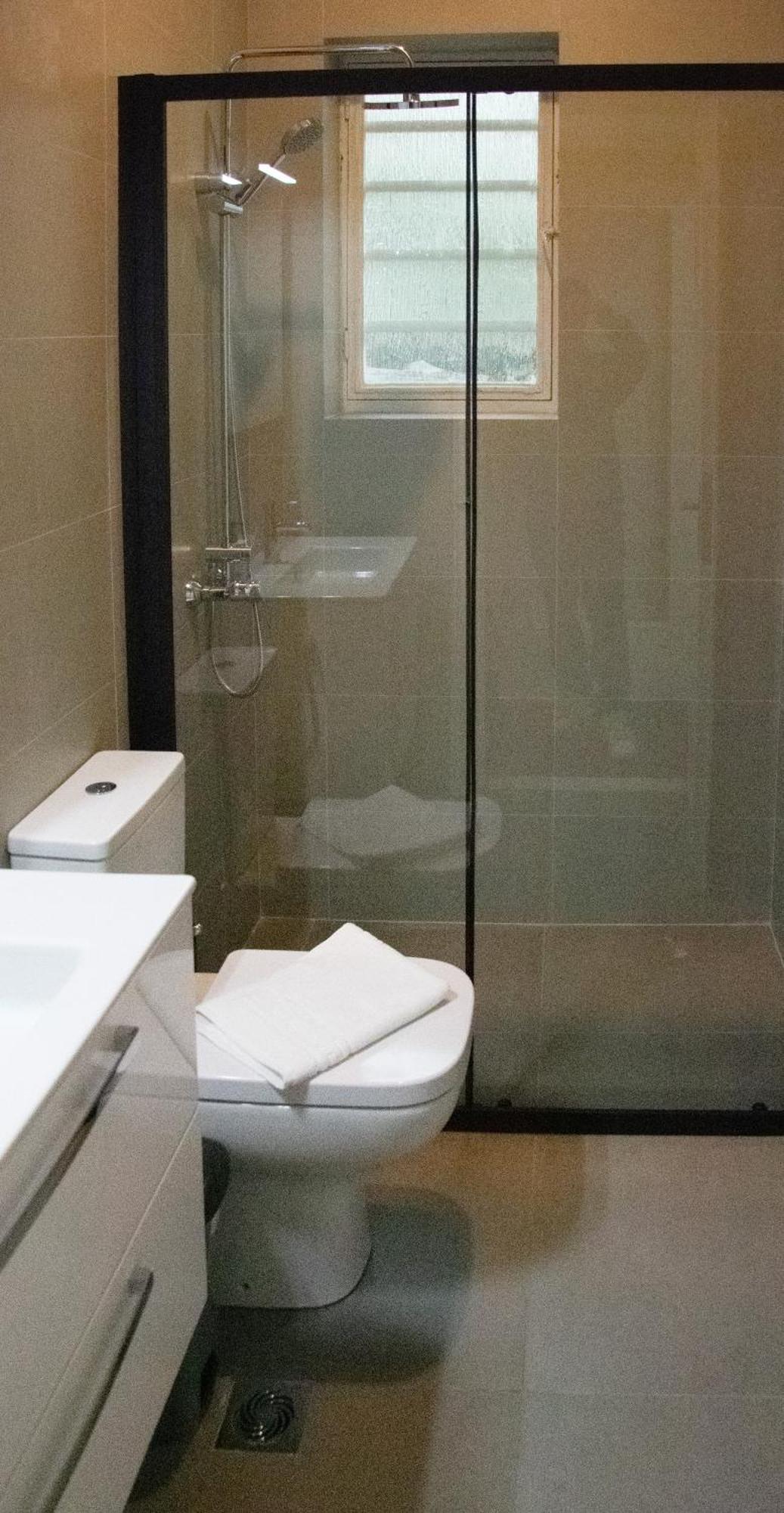 Spacious Modern Apartment In Pagkrati 雅典 外观 照片